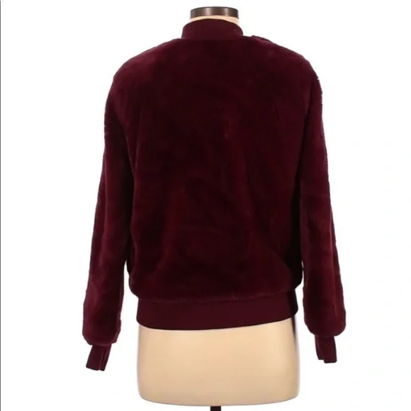 Say What? S burgundy red faux fur lined retro glam‎ bomber jacket - Picture 4 of 9